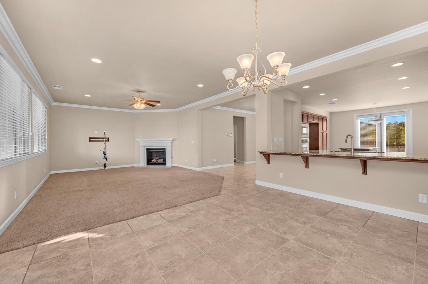 3267 Portals Ave, Clovis, CA 93619