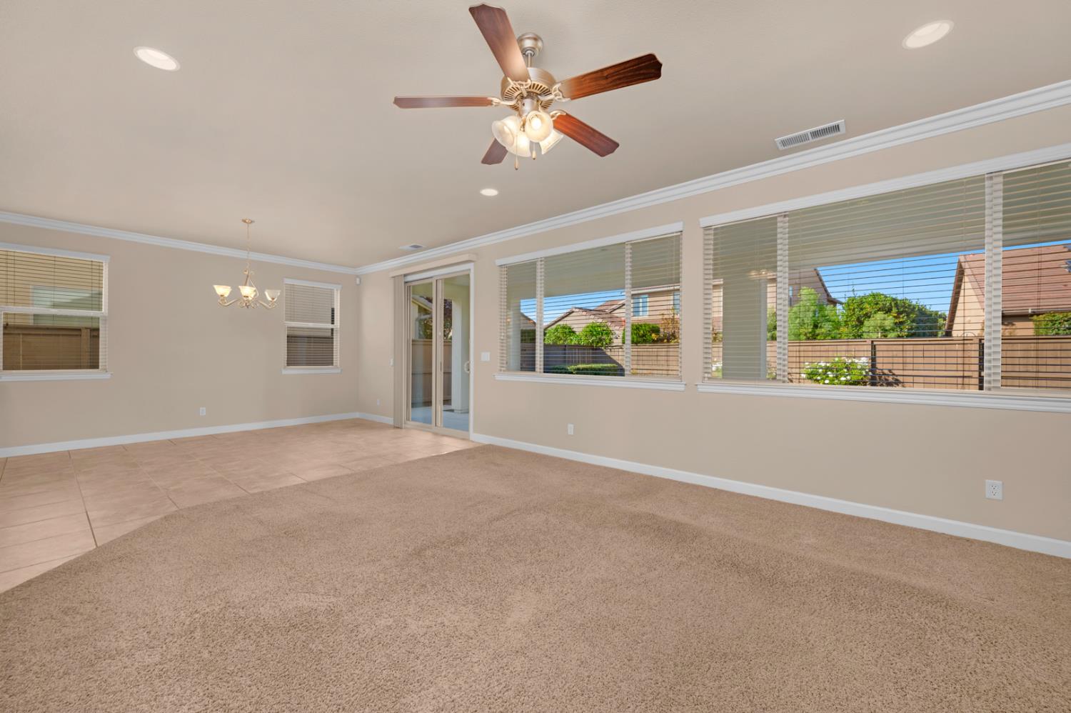 3267 Portals Ave, Clovis, CA 93619