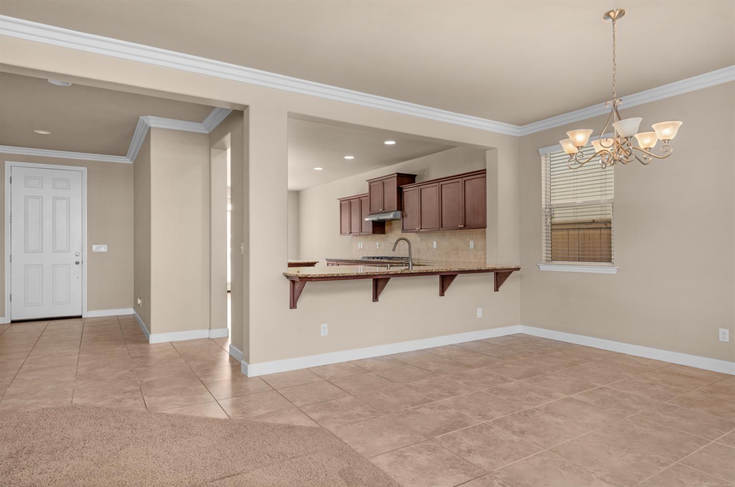 3267 Portals Ave, Clovis, CA 93619