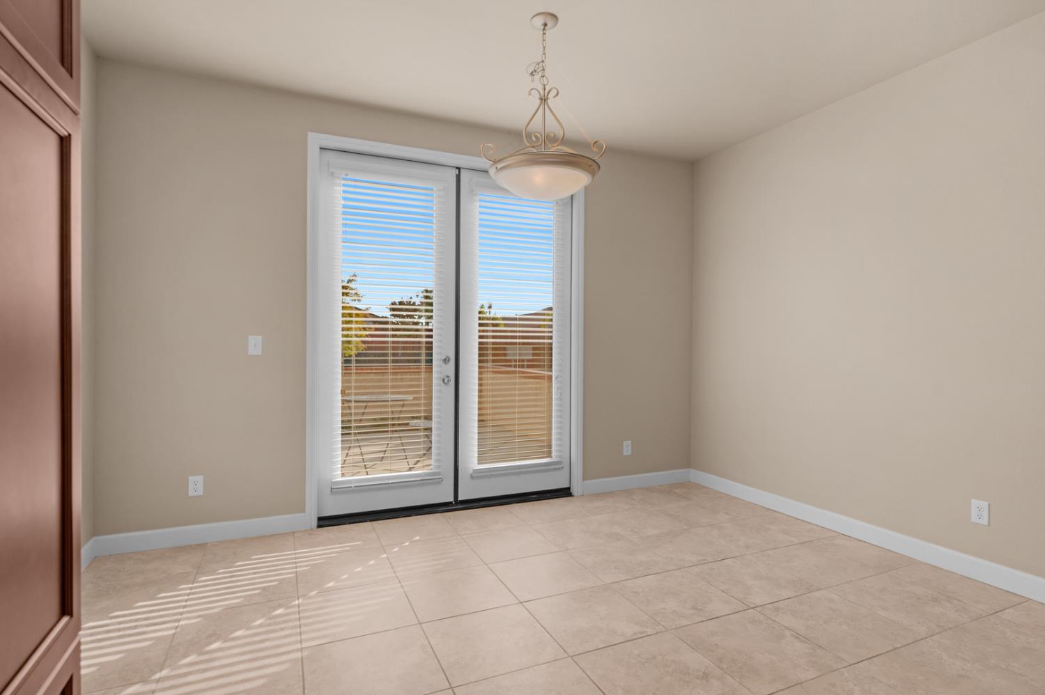 3267 Portals Ave, Clovis, CA 93619