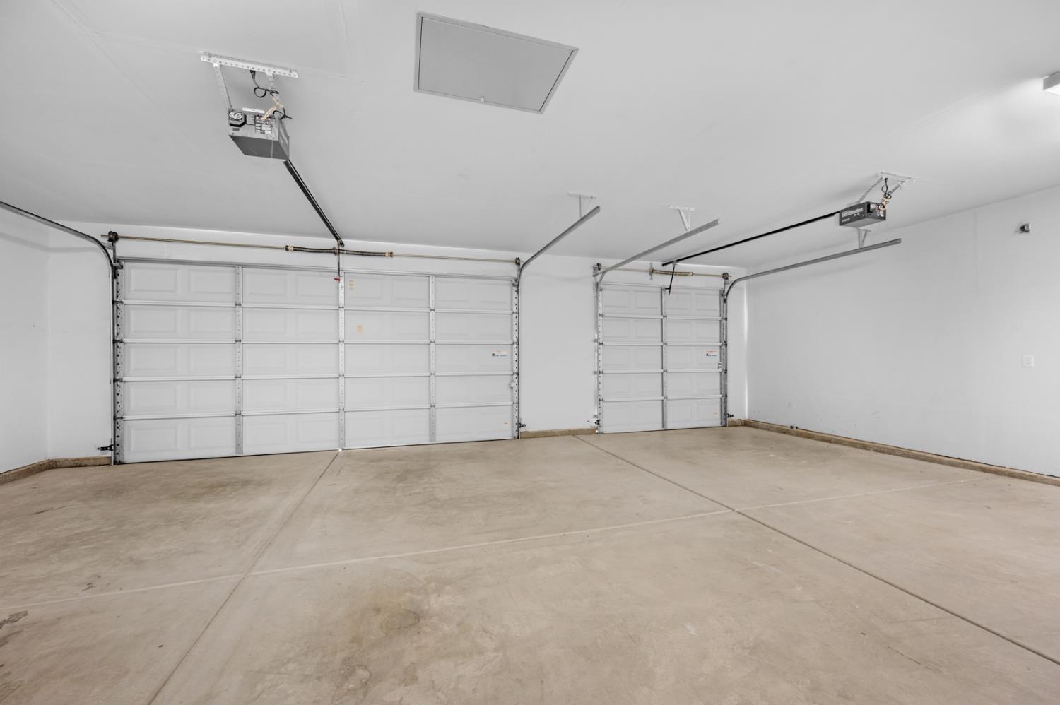 3267 Portals Ave, Clovis, CA 93619