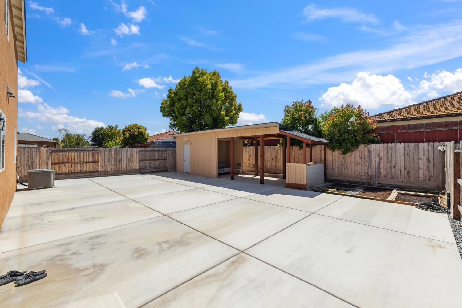 264 Rosebriar St, Madera, CA 93638