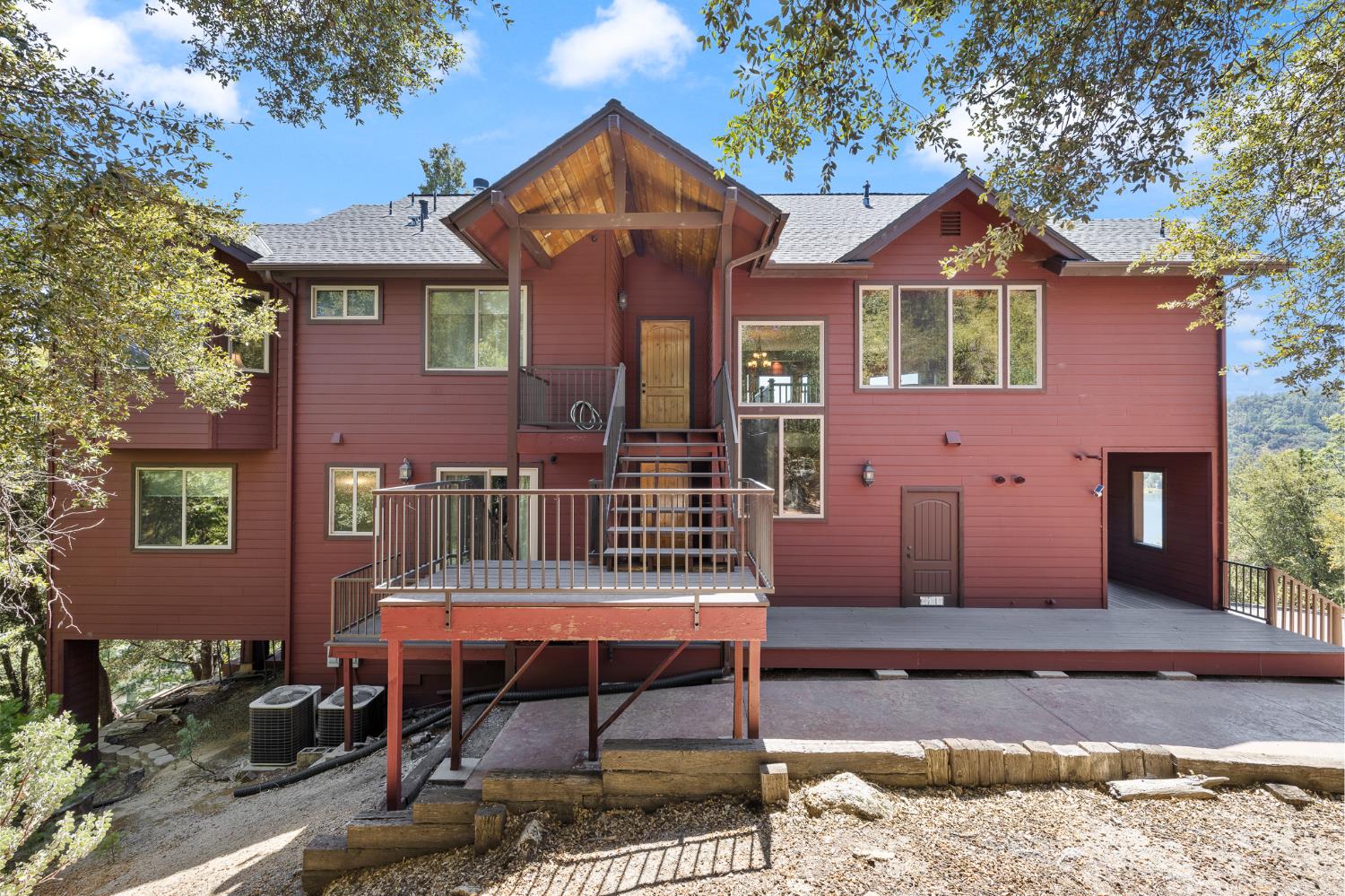 39828 Granite Ridge Ln, Bass Lake, CA 93604