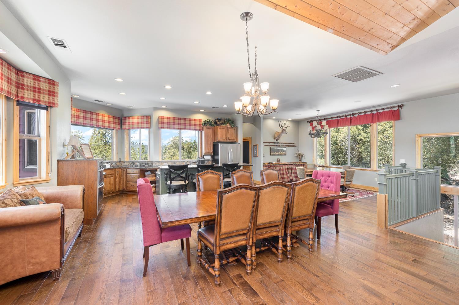 39828 Granite Ridge Ln, Bass Lake, CA 93604