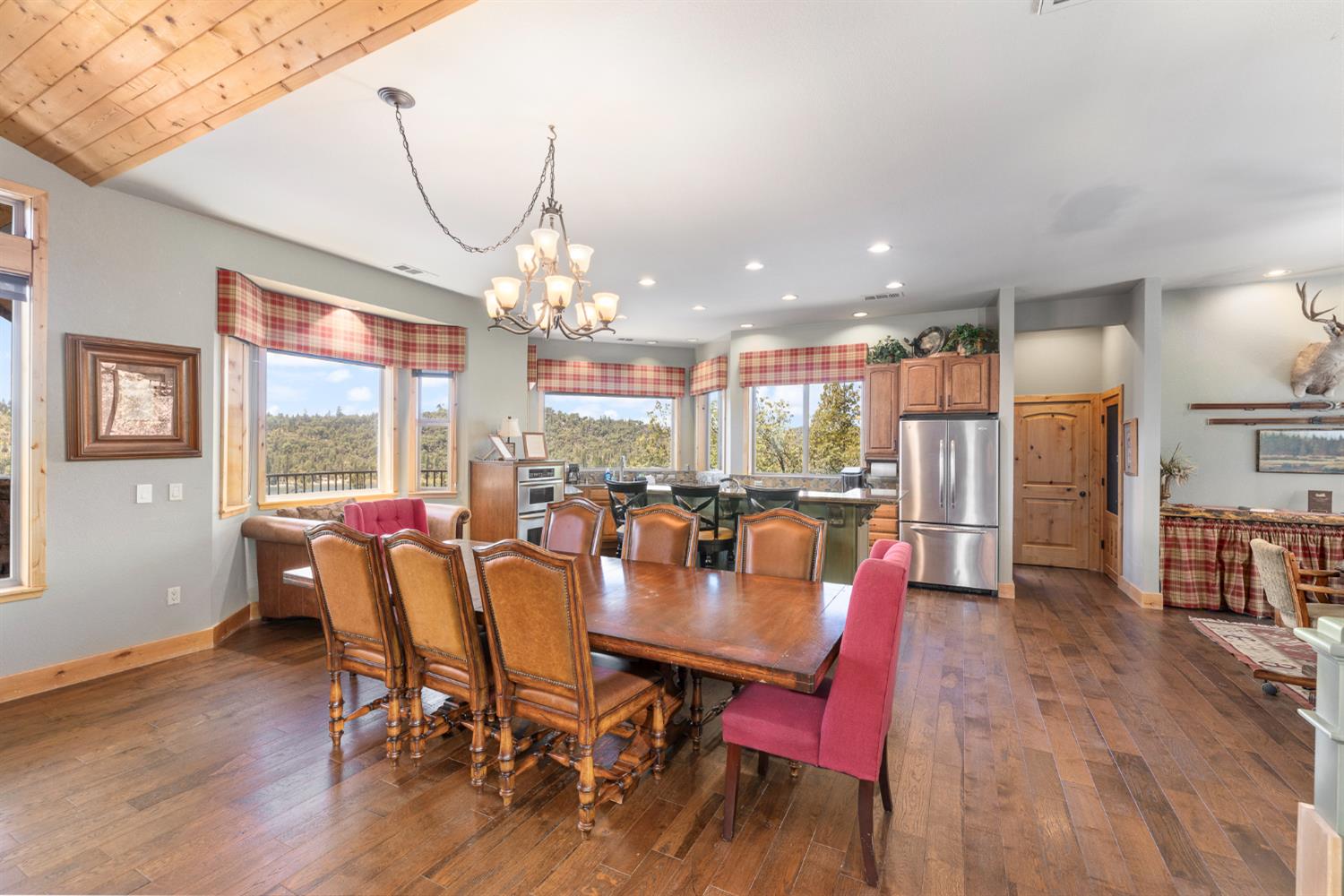 39828 Granite Ridge Ln, Bass Lake, CA 93604