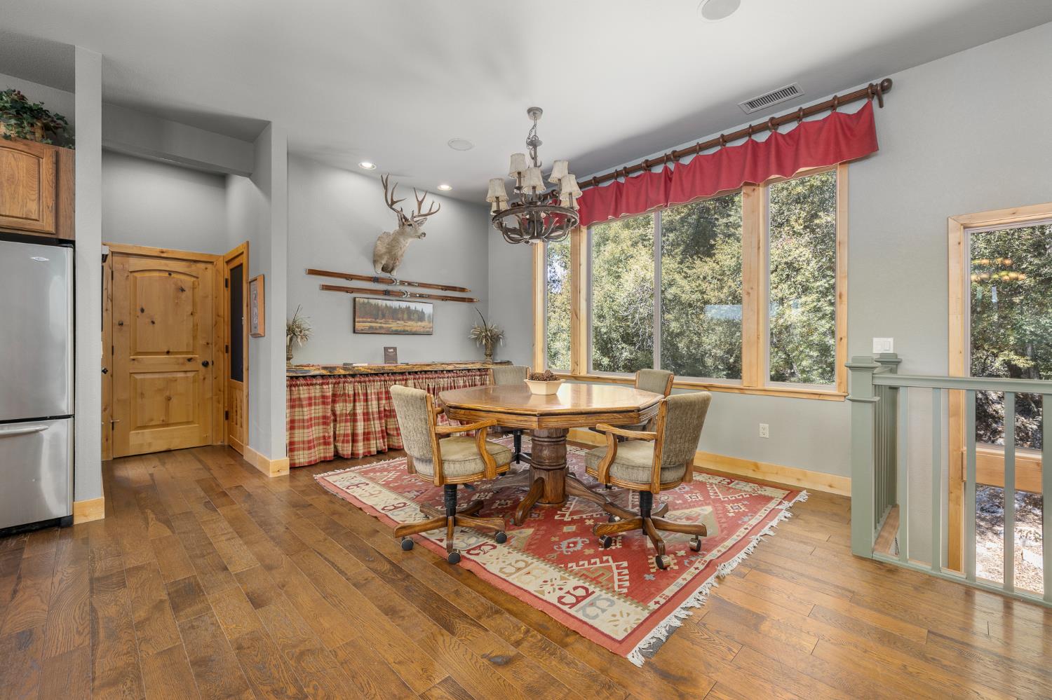 39828 Granite Ridge Ln, Bass Lake, CA 93604