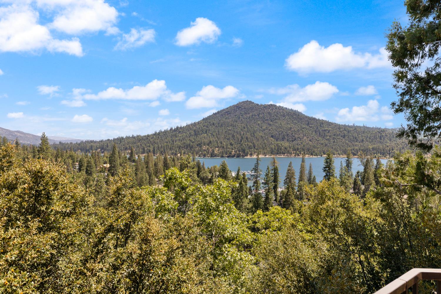 39828 Granite Ridge Ln, Bass Lake, CA 93604