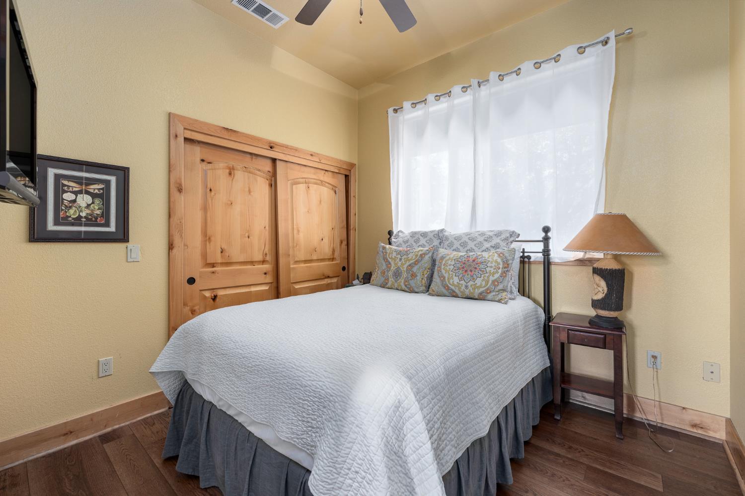 39828 Granite Ridge Ln, Bass Lake, CA 93604