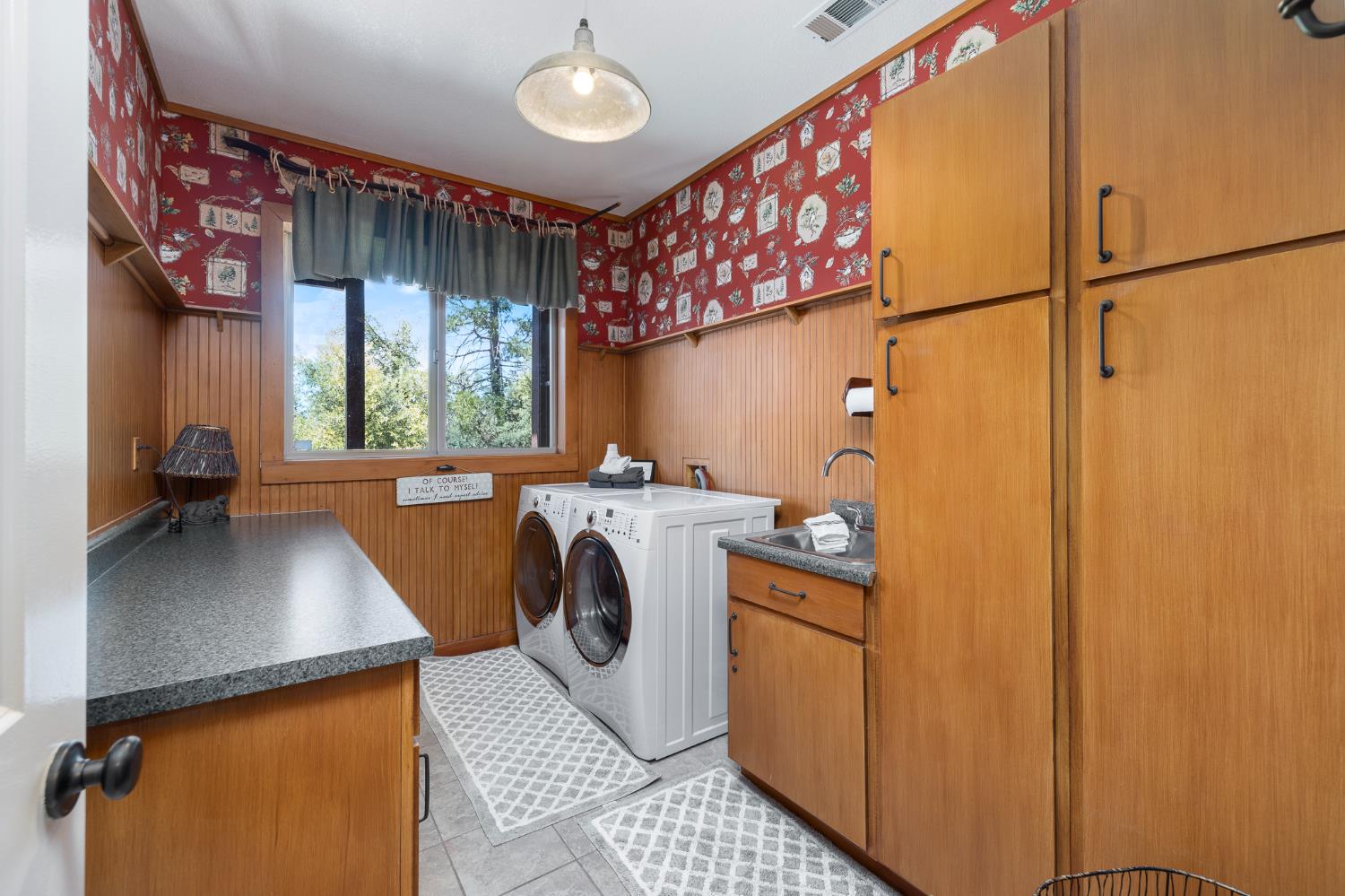 39828 Granite Ridge Ln, Bass Lake, CA 93604