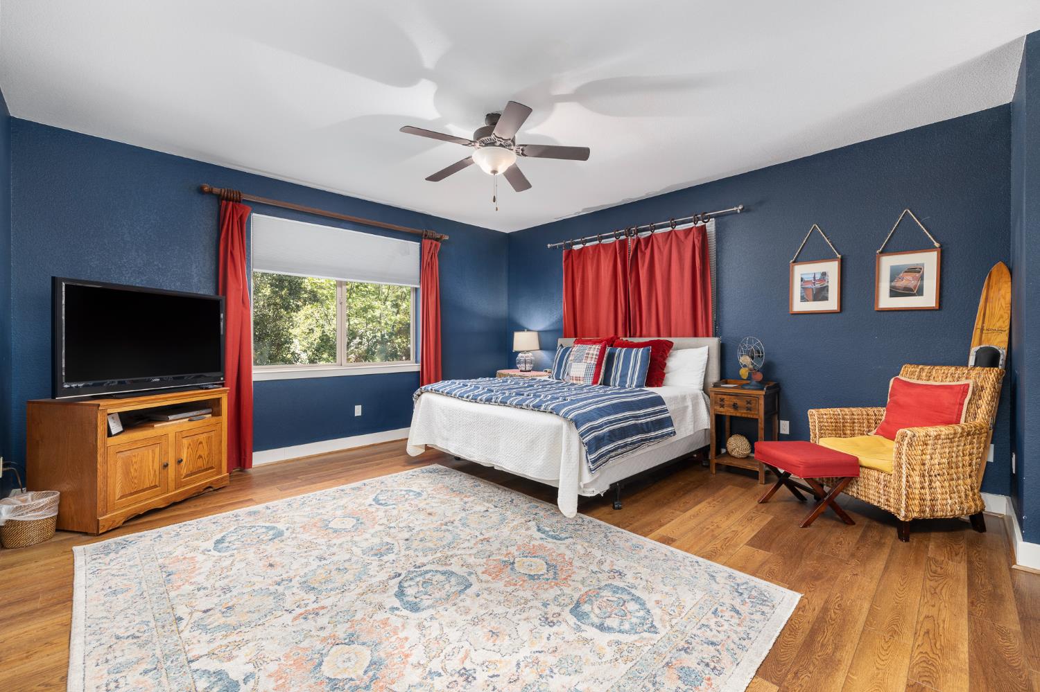 39828 Granite Ridge Ln, Bass Lake, CA 93604