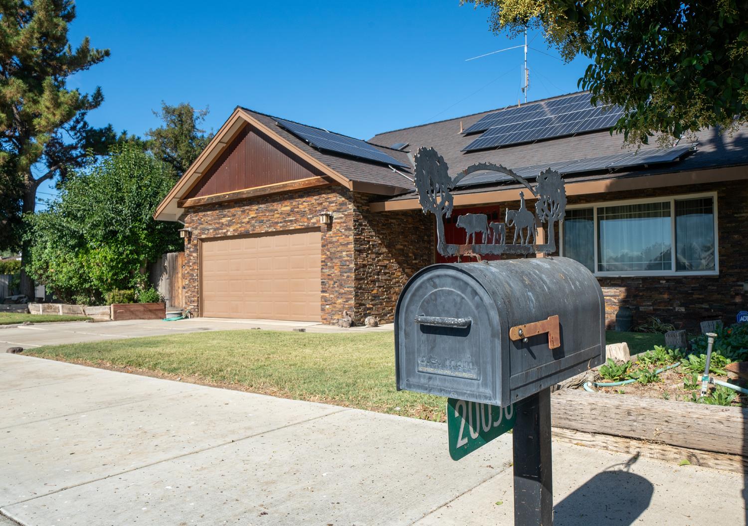 20058 Cardoza Rd, Los Banos, CA 93635