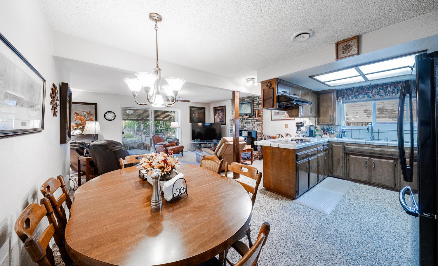 20058 Cardoza Rd, Los Banos, CA 93635