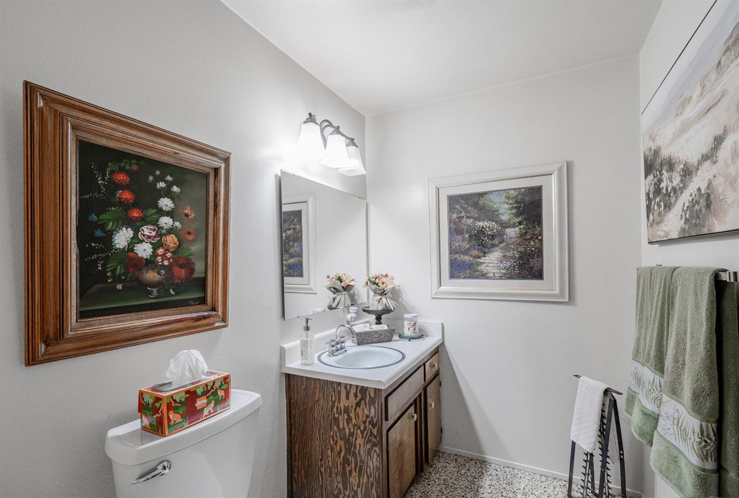 20058 Cardoza Rd, Los Banos, CA 93635