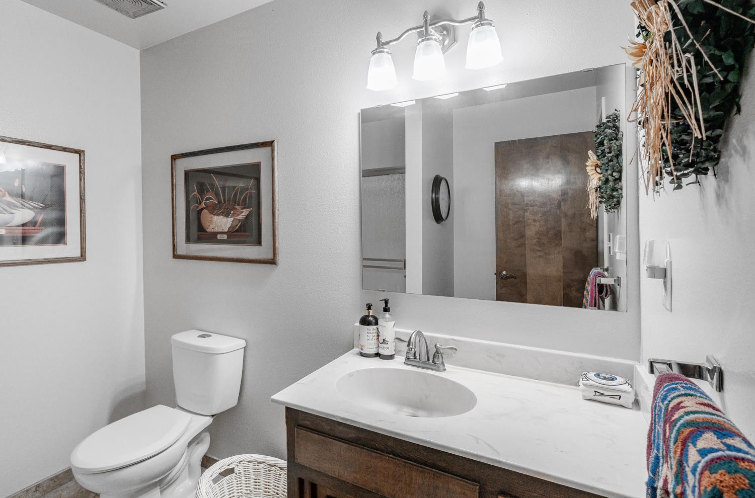 20058 Cardoza Rd, Los Banos, CA 93635