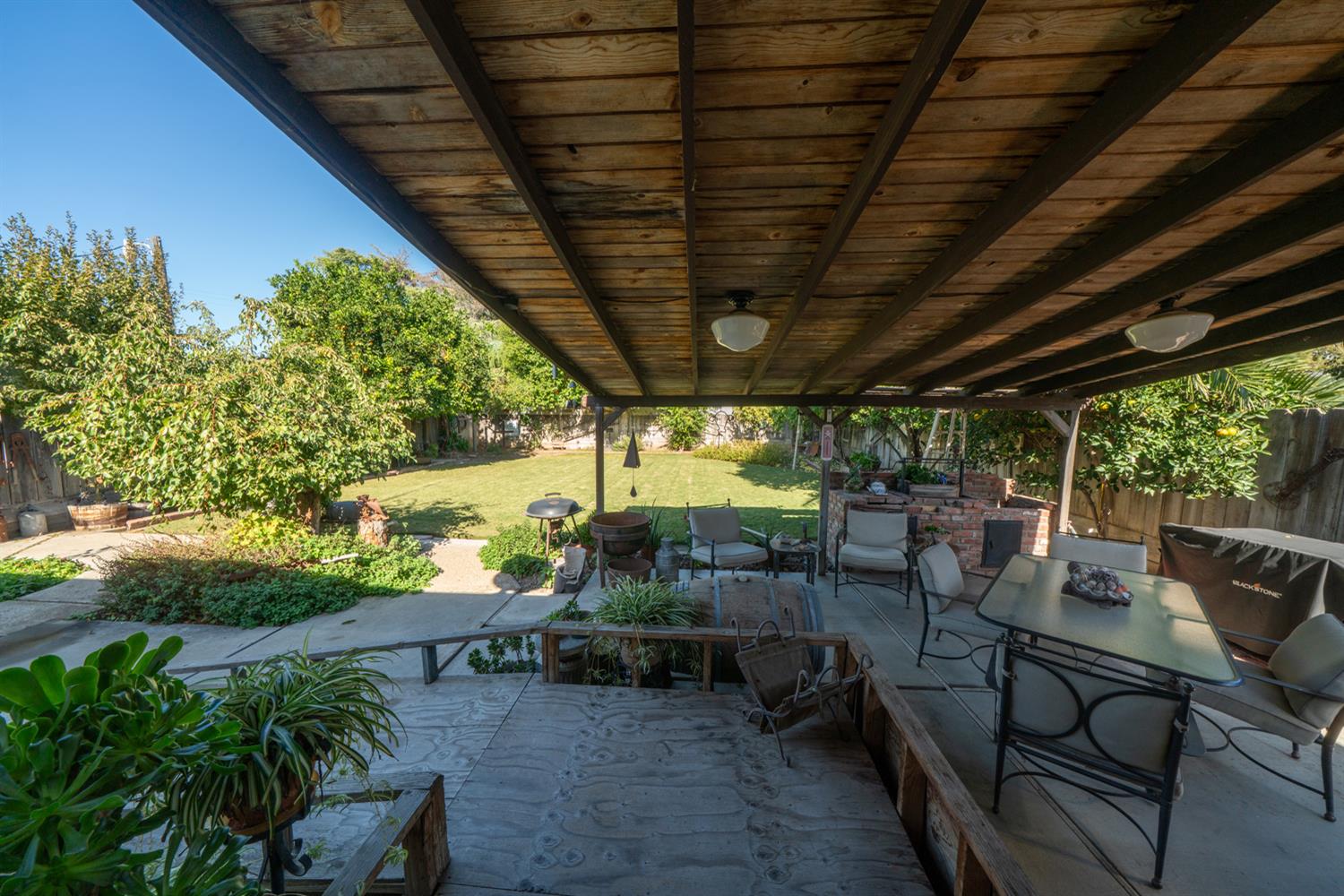 20058 Cardoza Rd, Los Banos, CA 93635