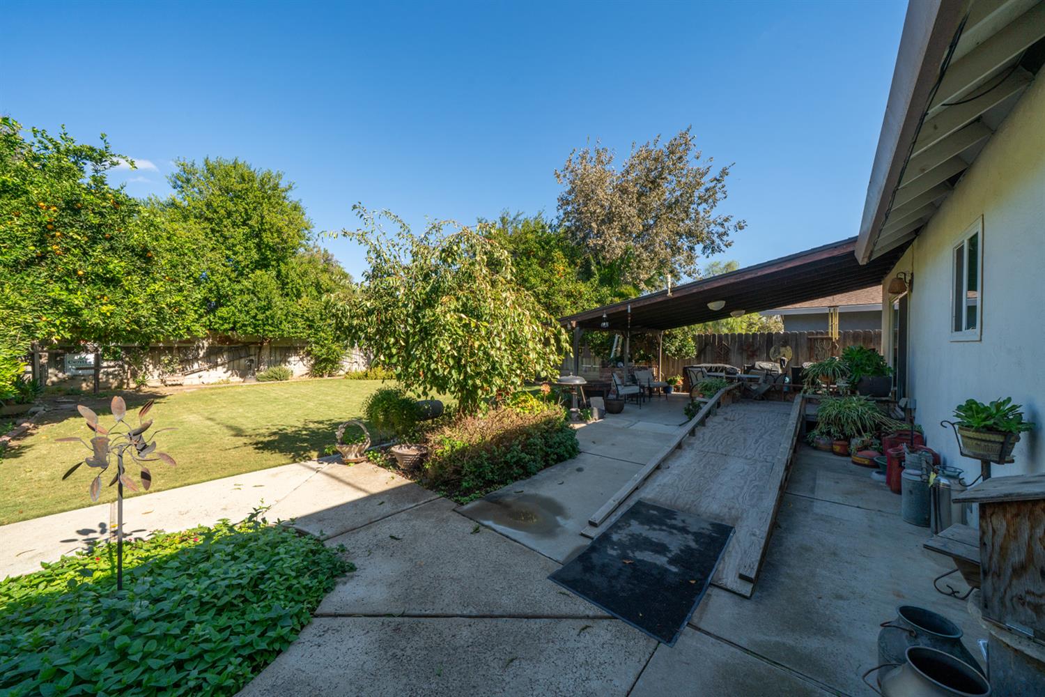 20058 Cardoza Rd, Los Banos, CA 93635