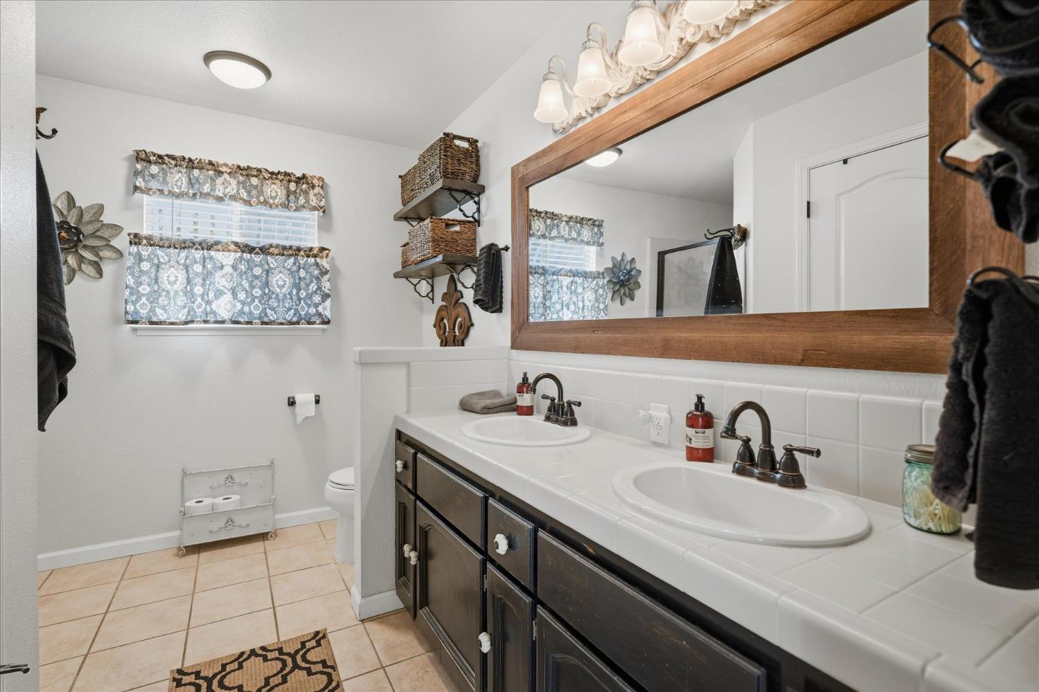 32583 River Knolls Rd, Coarsegold, CA 93614