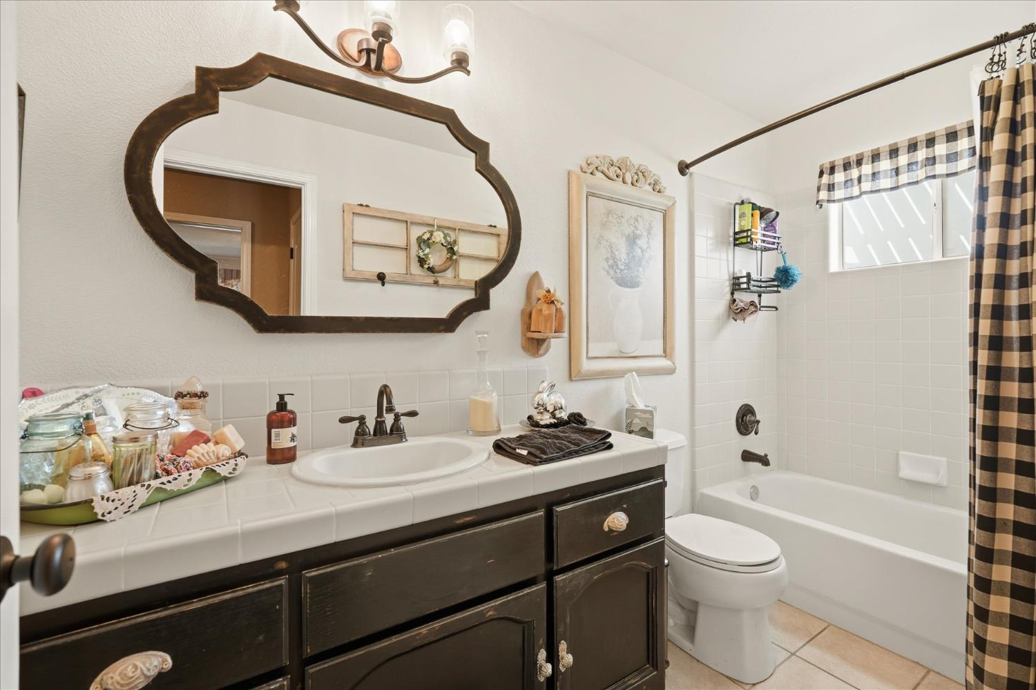 32583 River Knolls Rd, Coarsegold, CA 93614