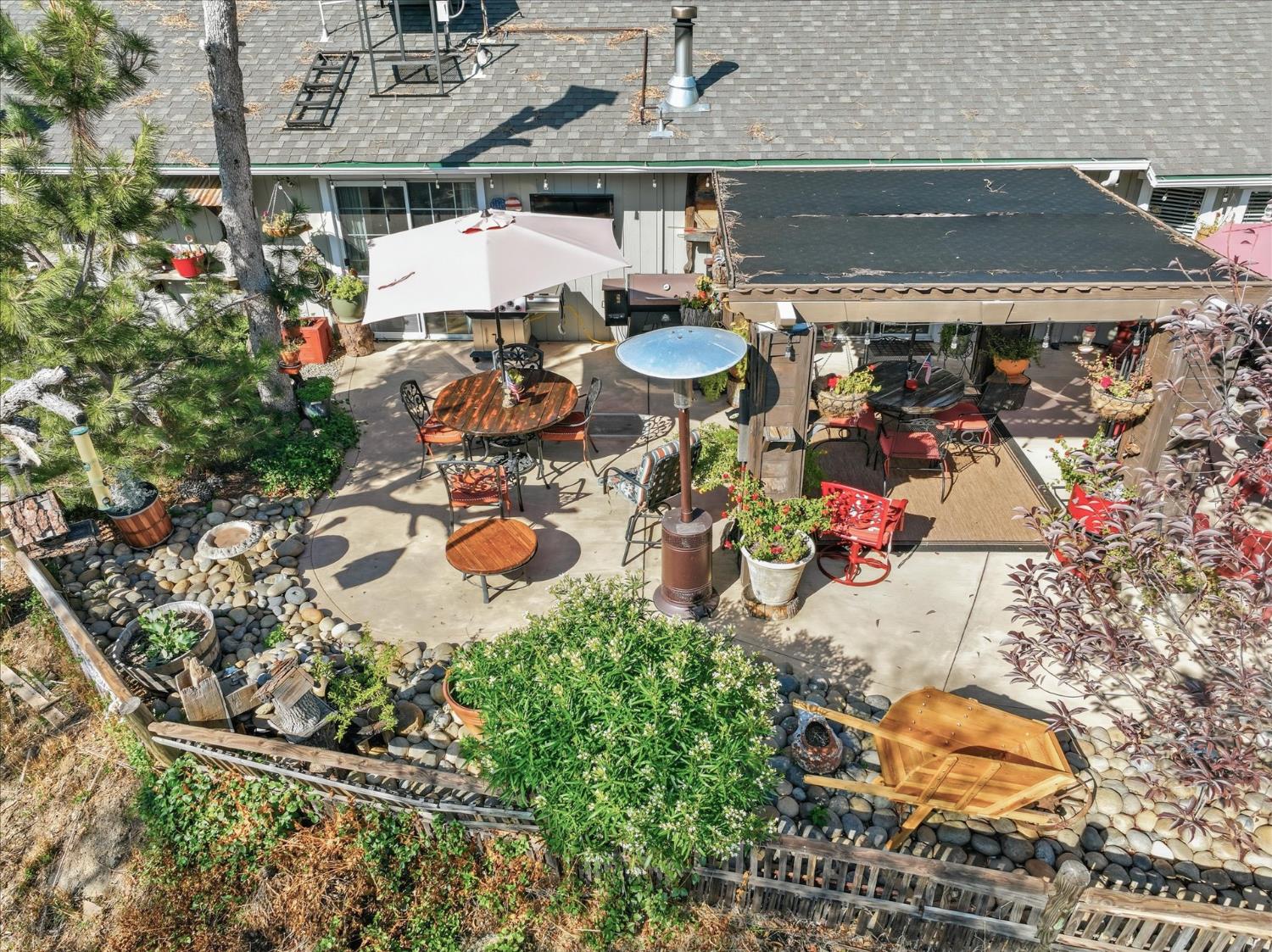 32583 River Knolls Rd, Coarsegold, CA 93614