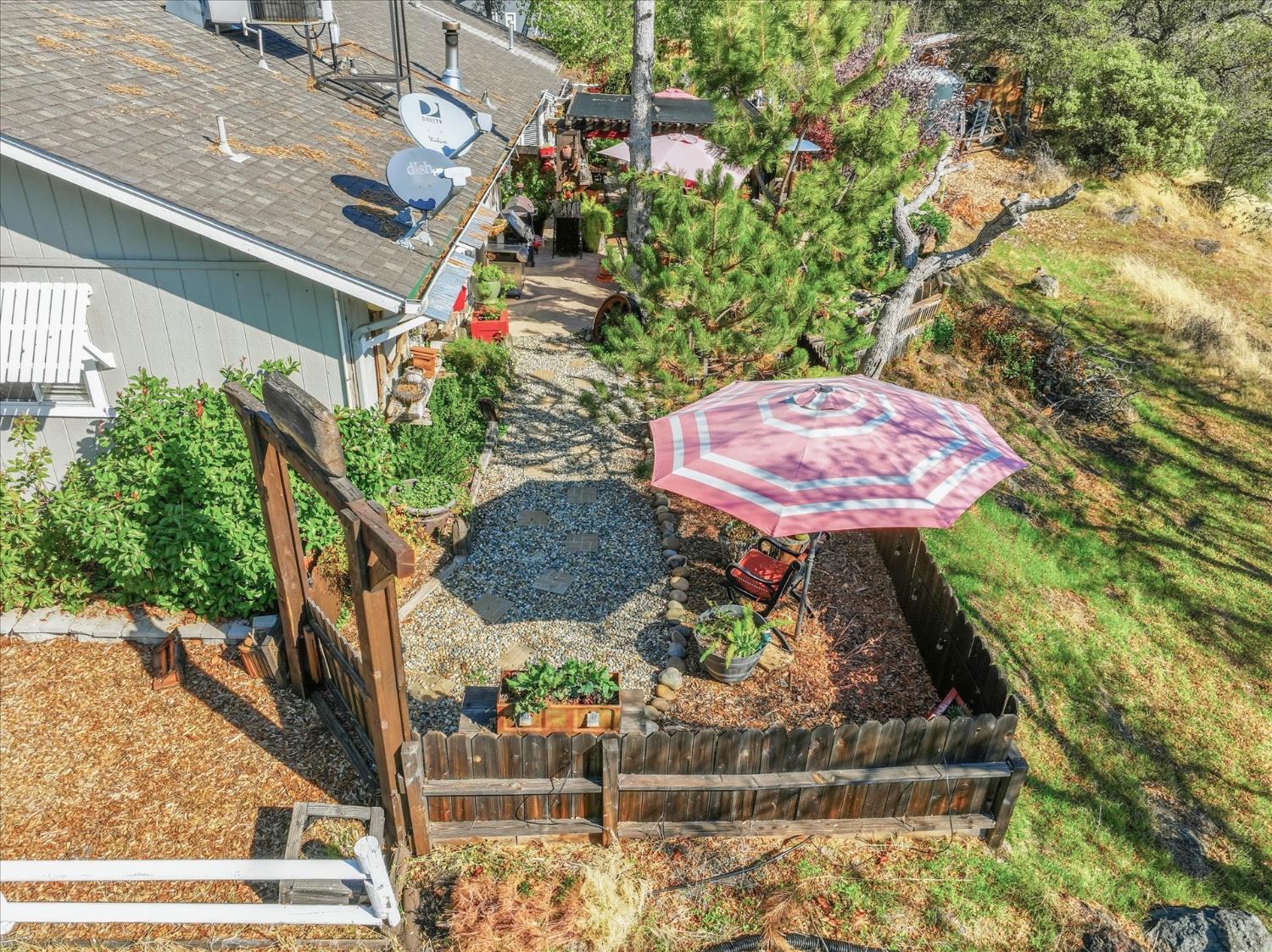 32583 River Knolls Rd, Coarsegold, CA 93614