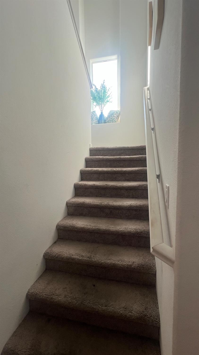 6477 W Santa Ana Ave, Fresno, CA 93723