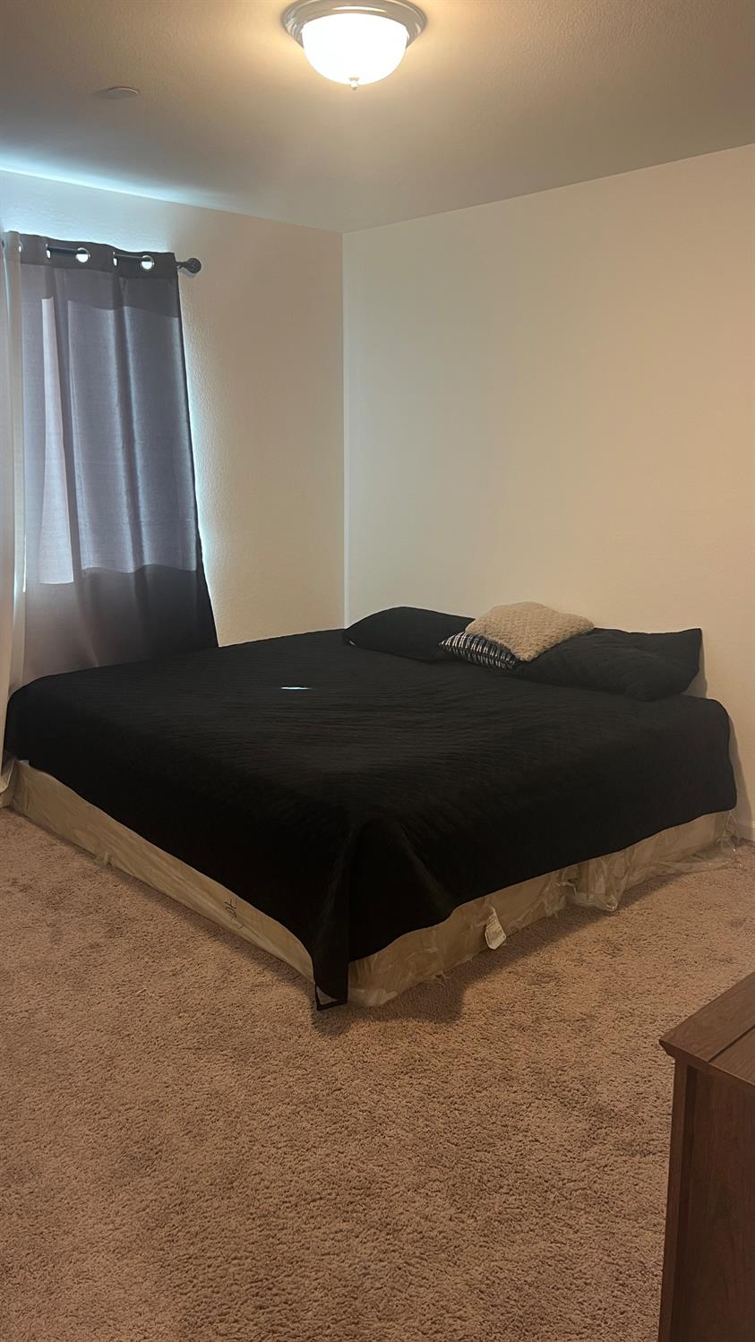 6477 W Santa Ana Ave, Fresno, CA 93723