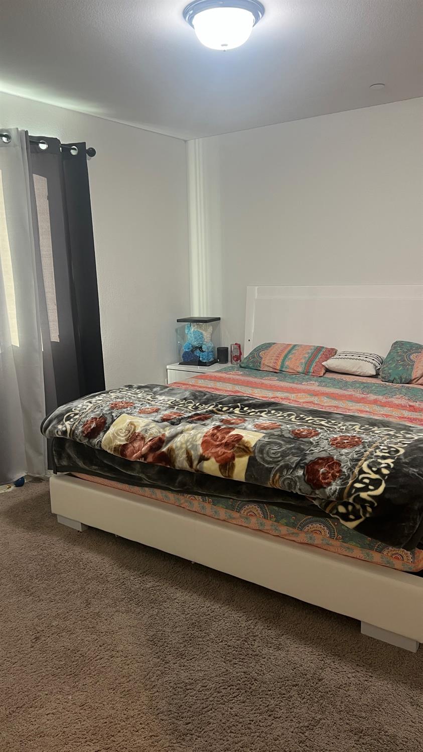 6477 W Santa Ana Ave, Fresno, CA 93723