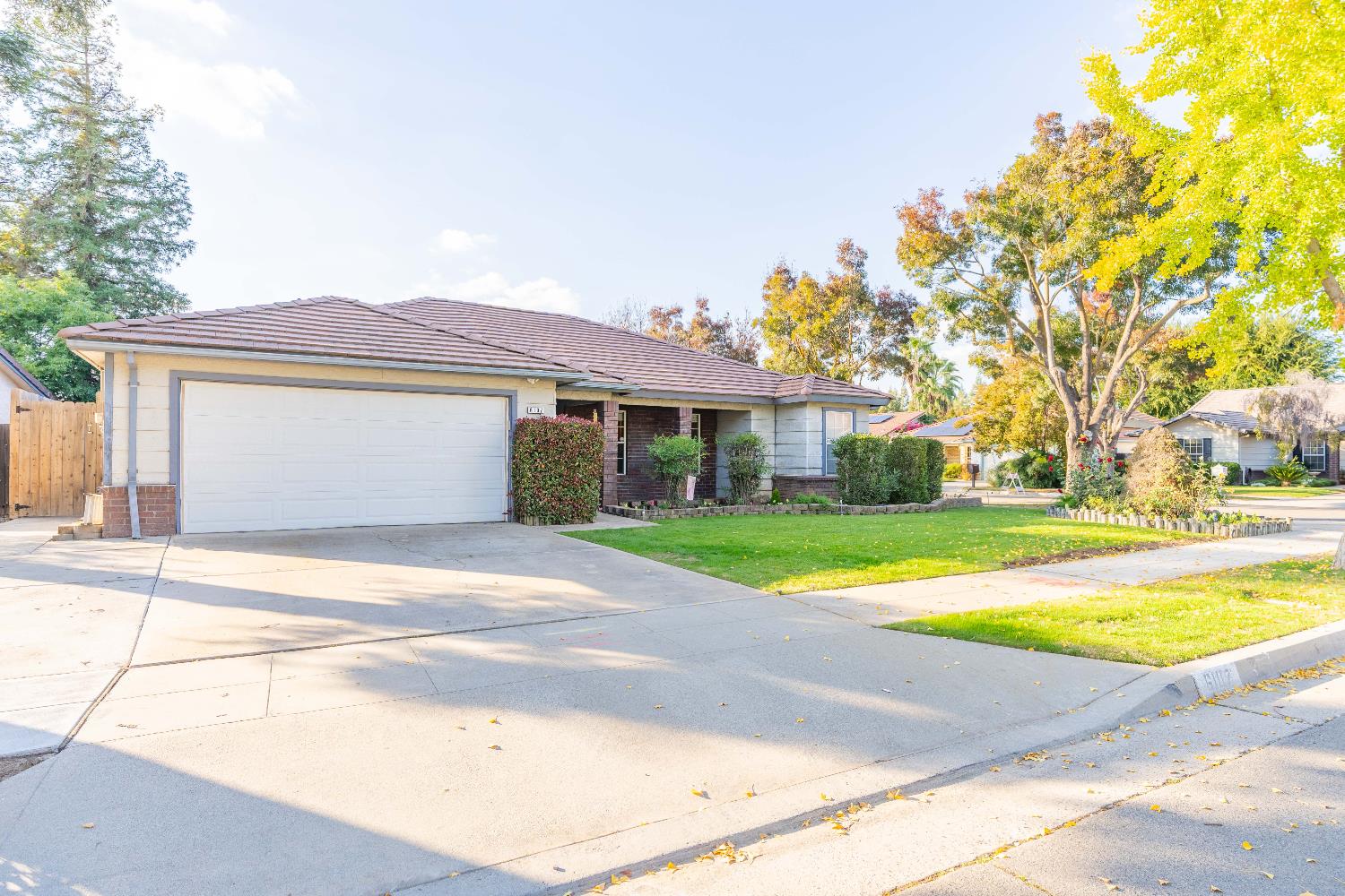 6107 N Tamera Ave, Fresno, CA 93711