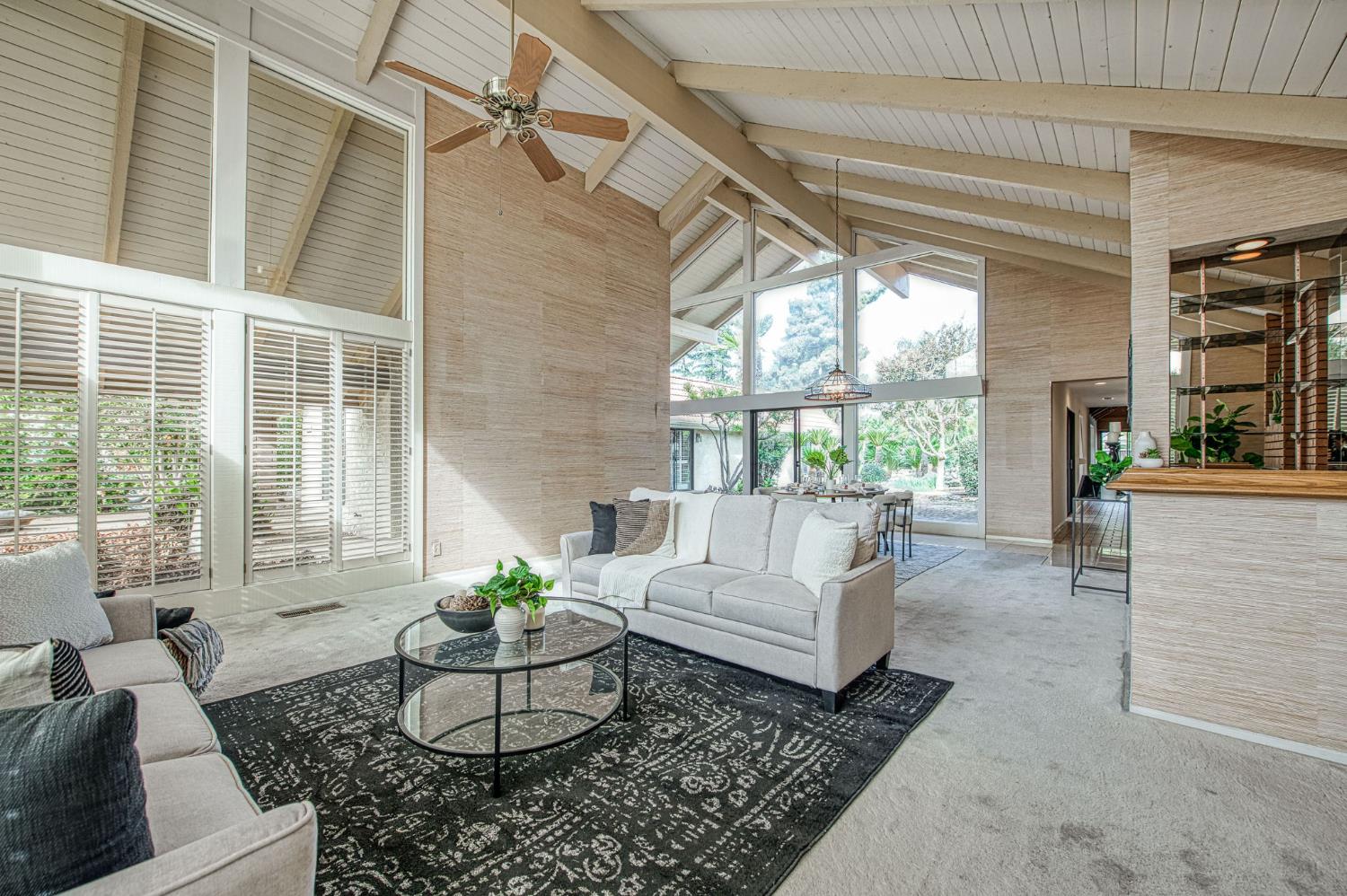 5453 E Butler Ave, Fresno, CA 93727