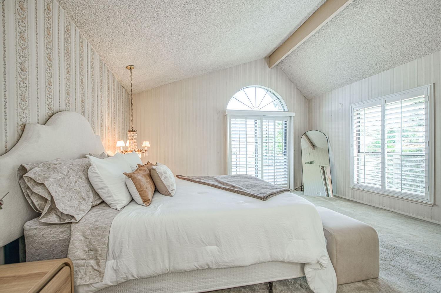 5453 E Butler Ave, Fresno, CA 93727