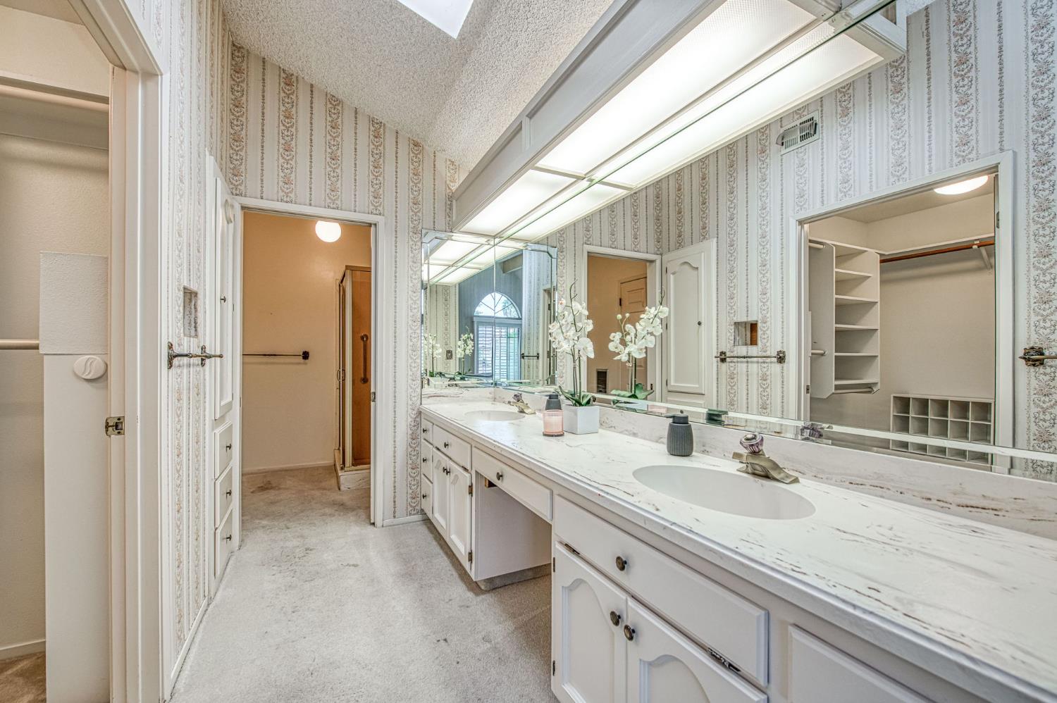 5453 E Butler Ave, Fresno, CA 93727