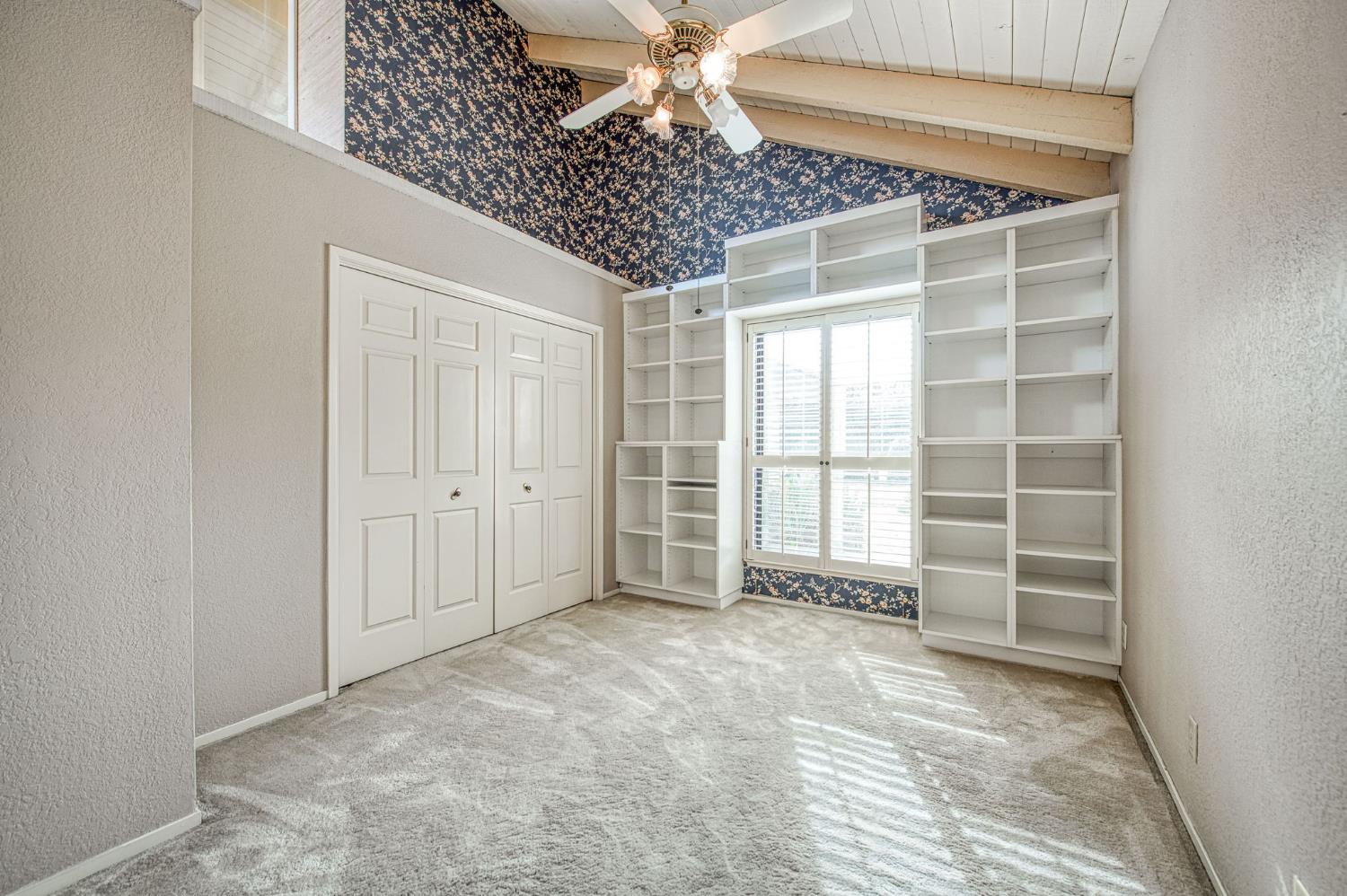 5453 E Butler Ave, Fresno, CA 93727