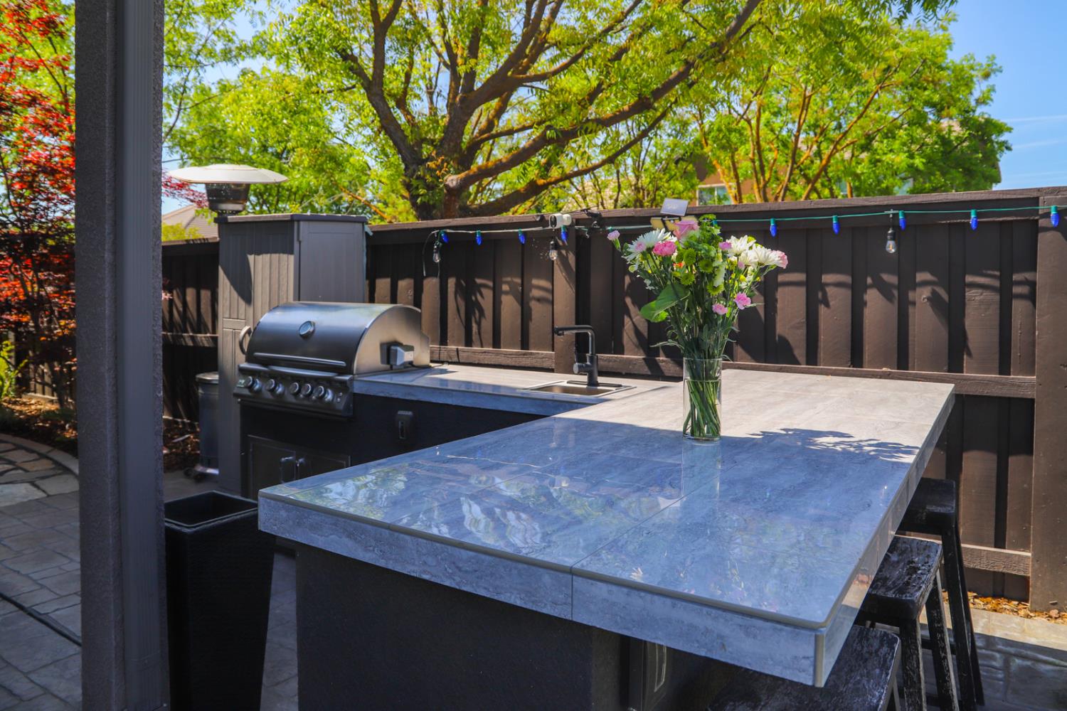 4249 N Waterside Dr, Clovis, CA 93619