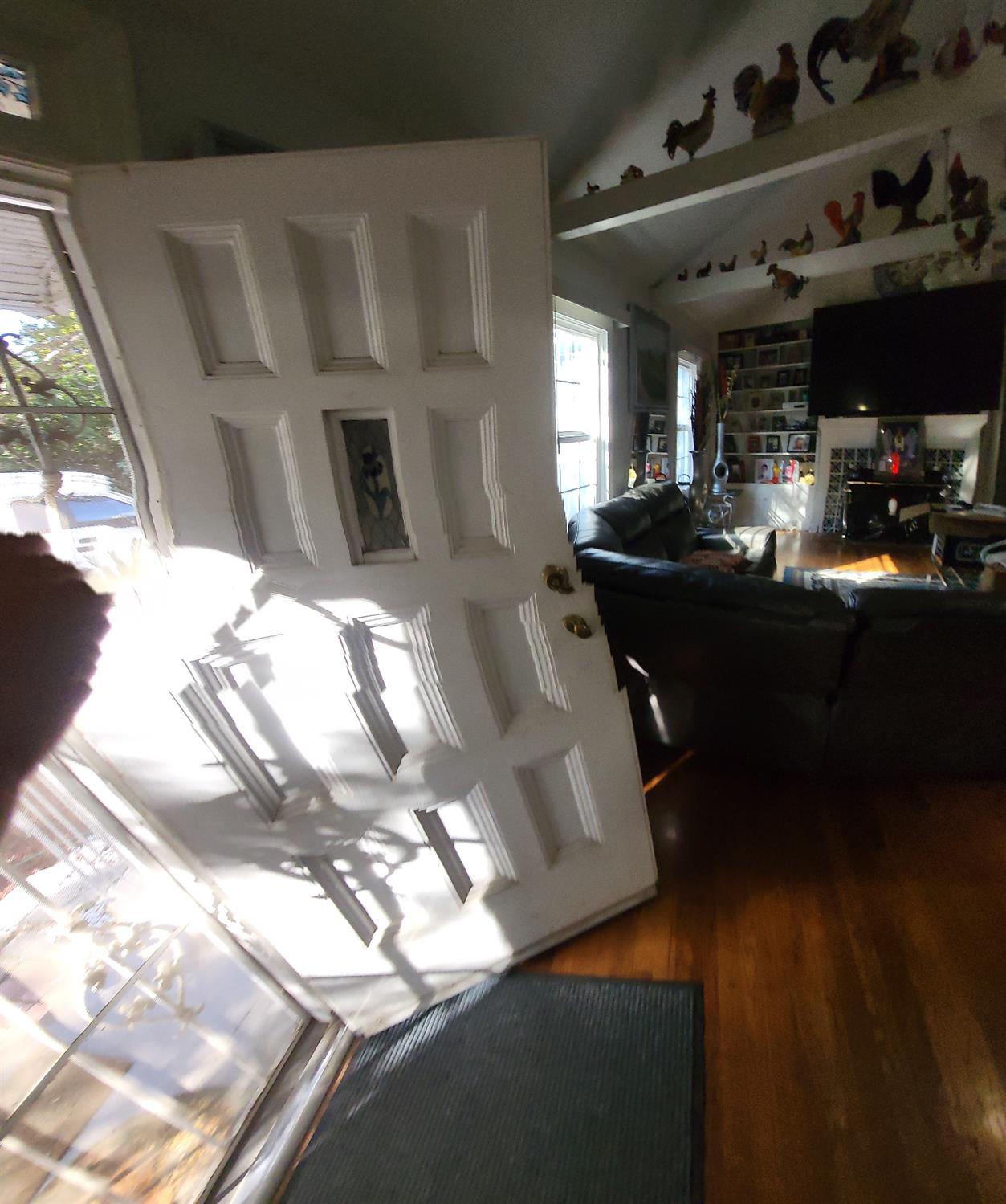 550 N Yosemite Ave, Fresno, CA 93728