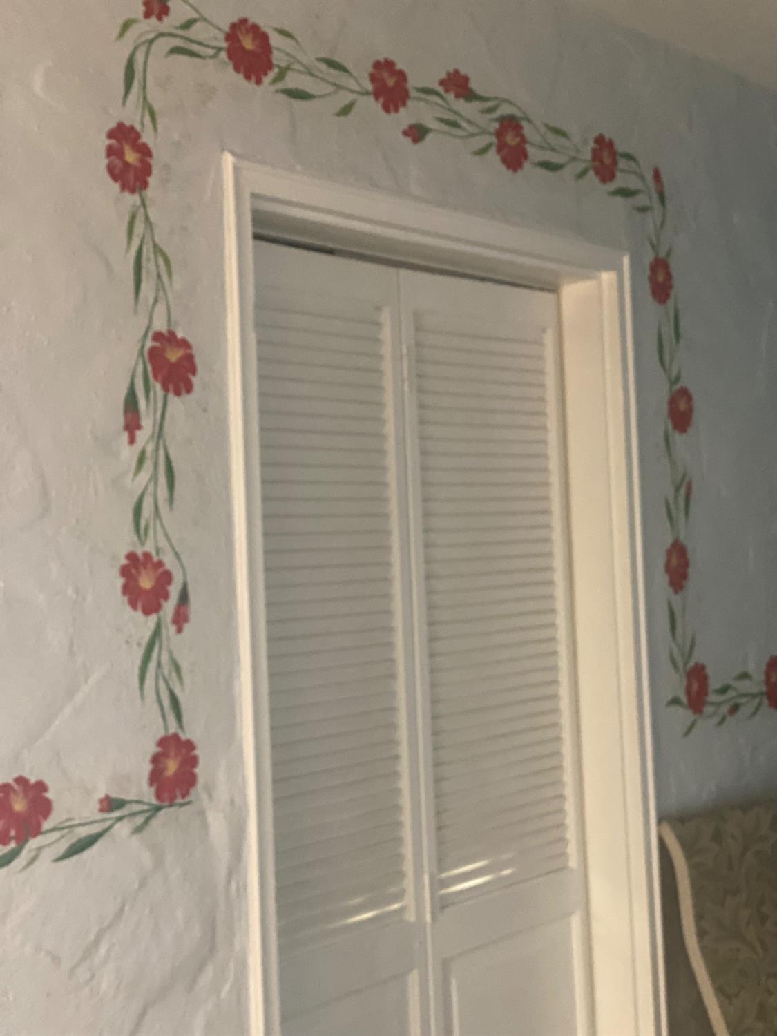 550 N Yosemite Ave, Fresno, CA 93728