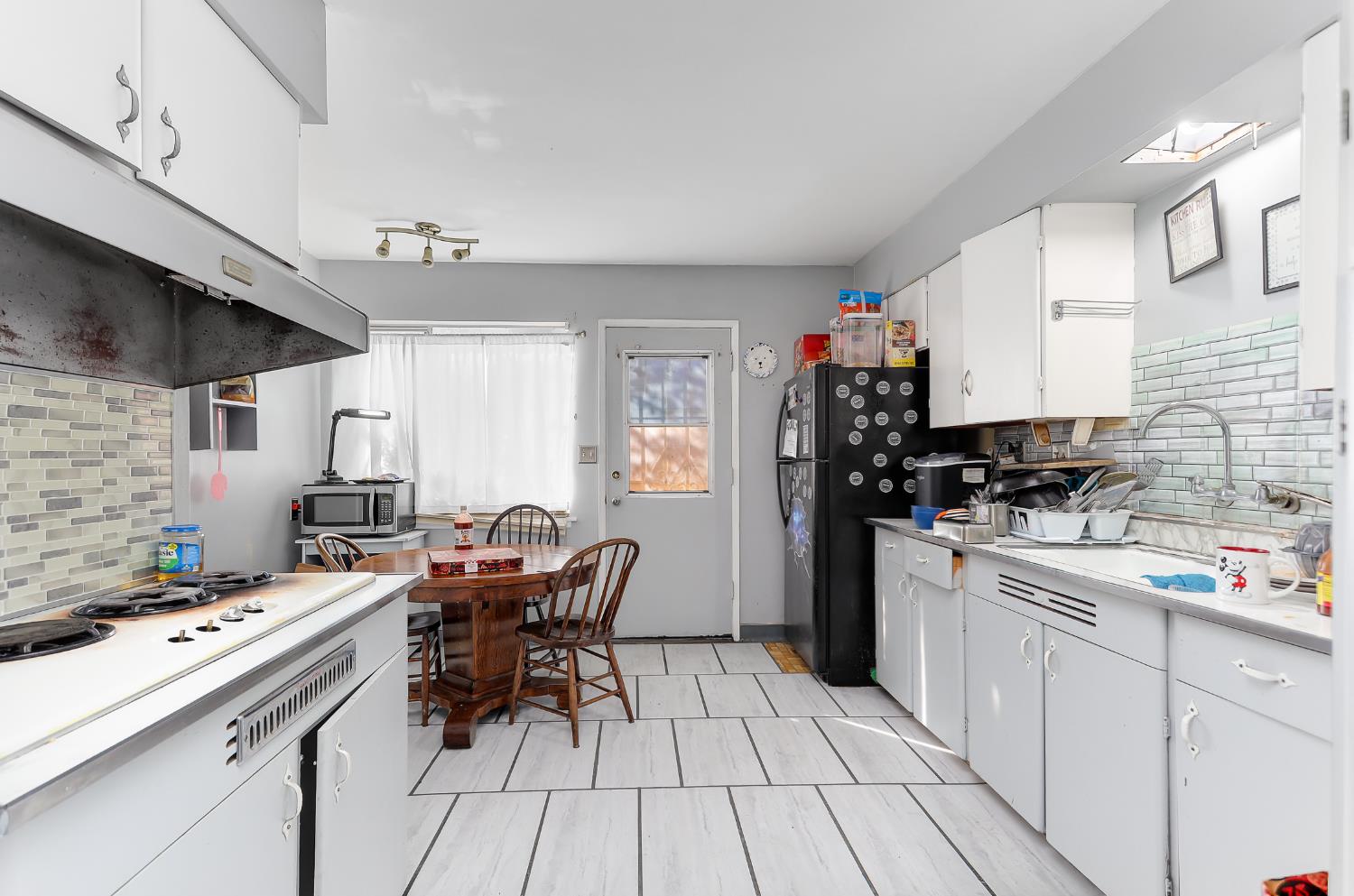 44432 Stanridge Ave, Lancaster, CA 93535