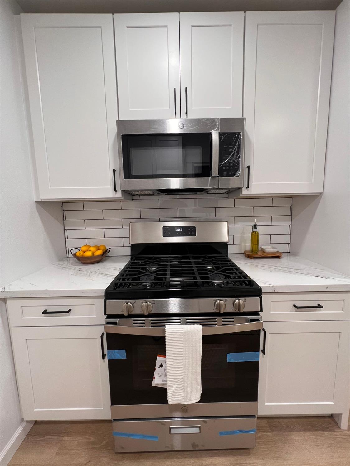 907 S 7Th St, Fresno, CA 93702