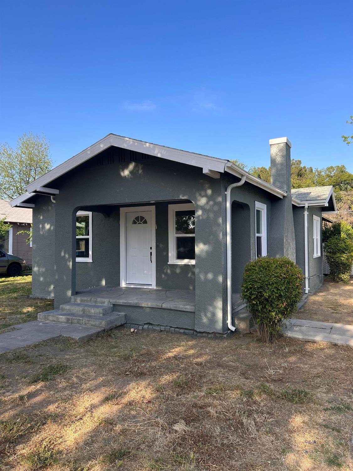 907 S 7Th St, Fresno, CA 93702