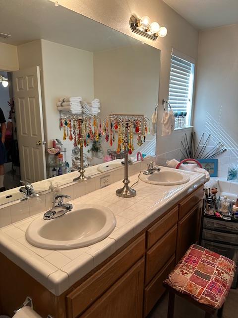 6508 N Lodi Ave, Fresno, CA 93722