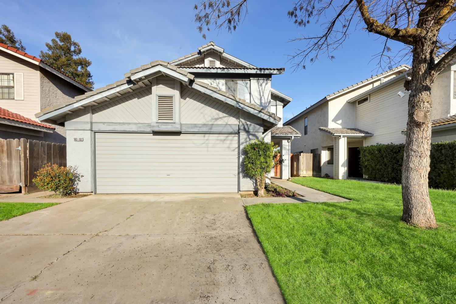 503 E Alluvial Ave #102, Fresno, CA 93720