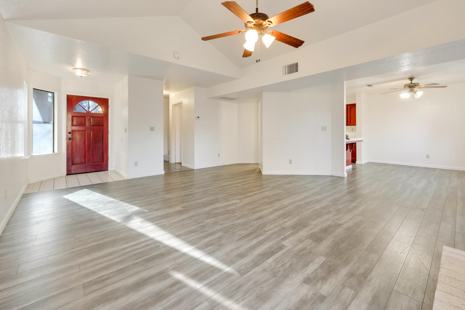 503 E Alluvial Ave #102, Fresno, CA 93720