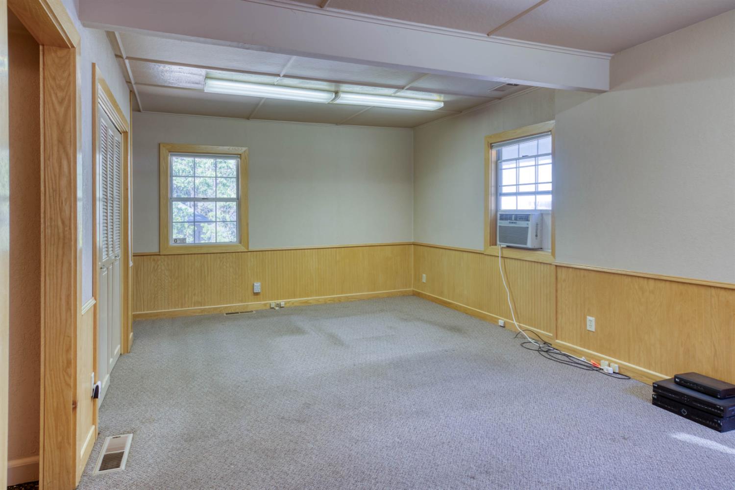 41593 Tollhouse Rd, Shaver Lake, CA 93664