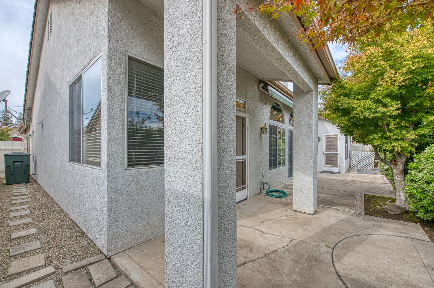 2140 W Rue St Michel, Fresno, CA 93711