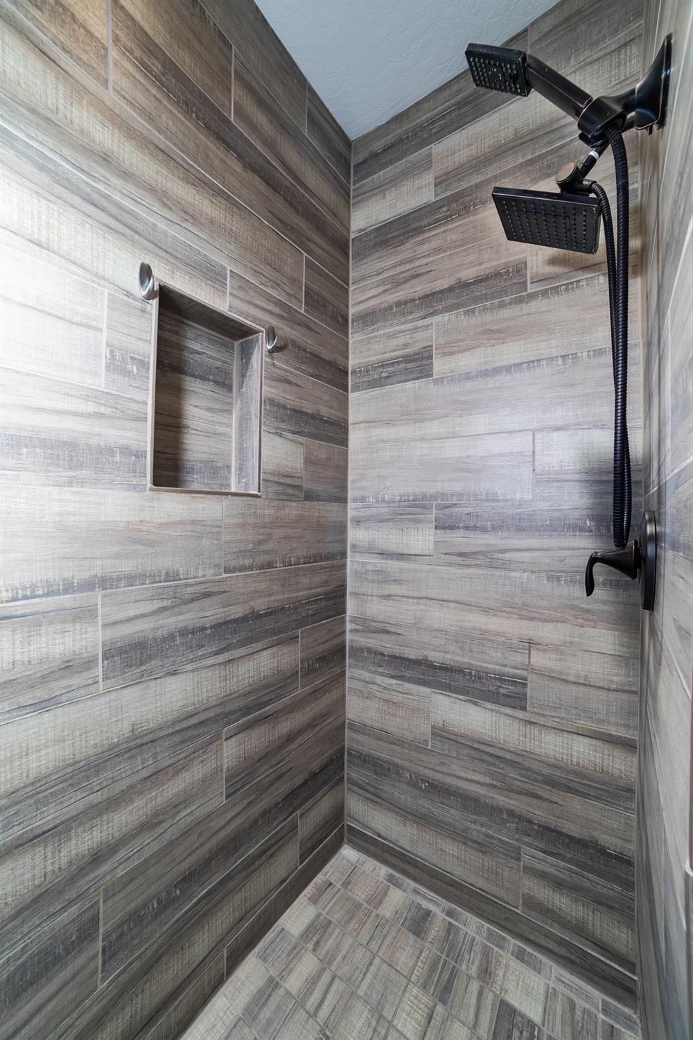 1374 Enns, Reedley, CA 93654