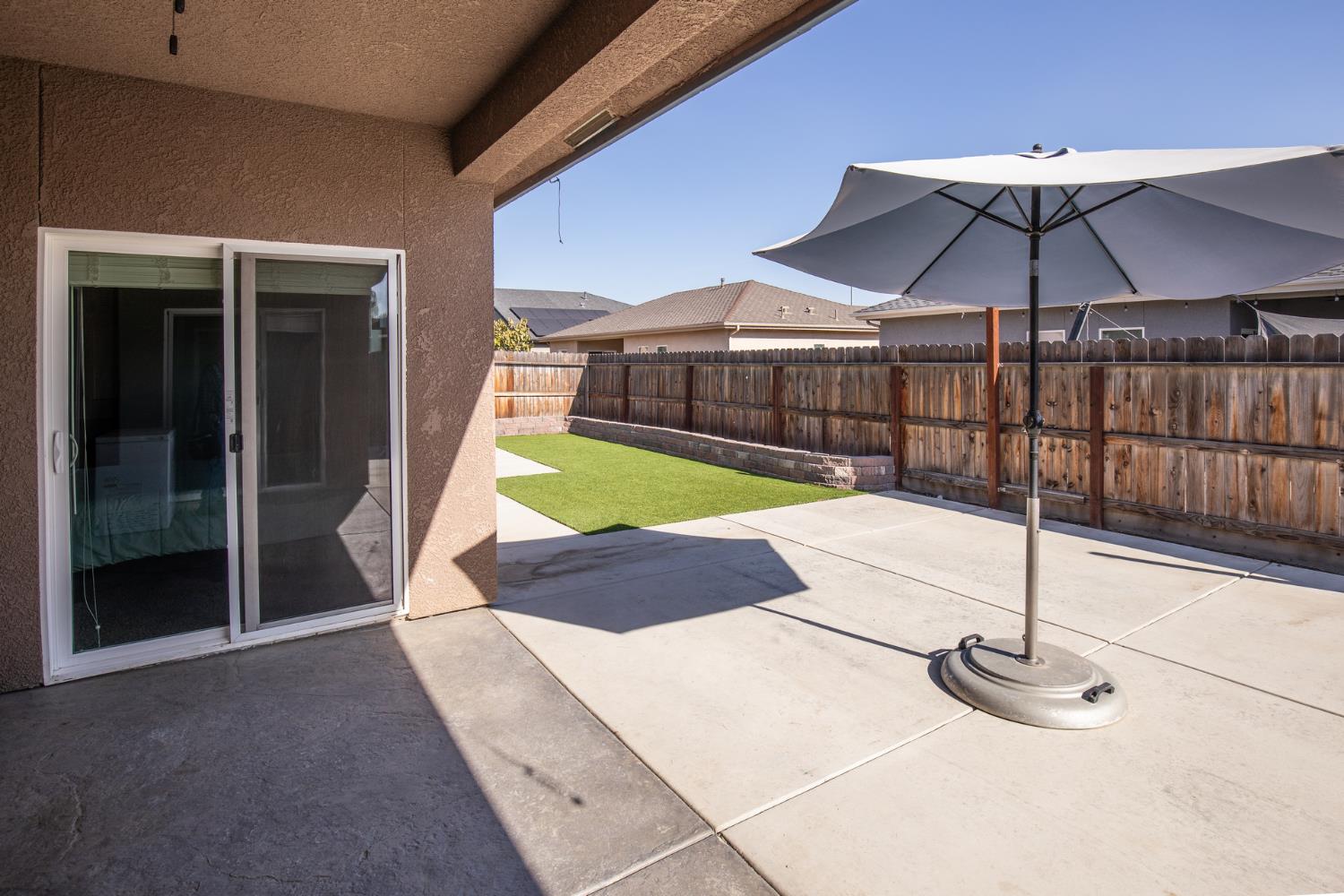 1374 Enns, Reedley, CA 93654