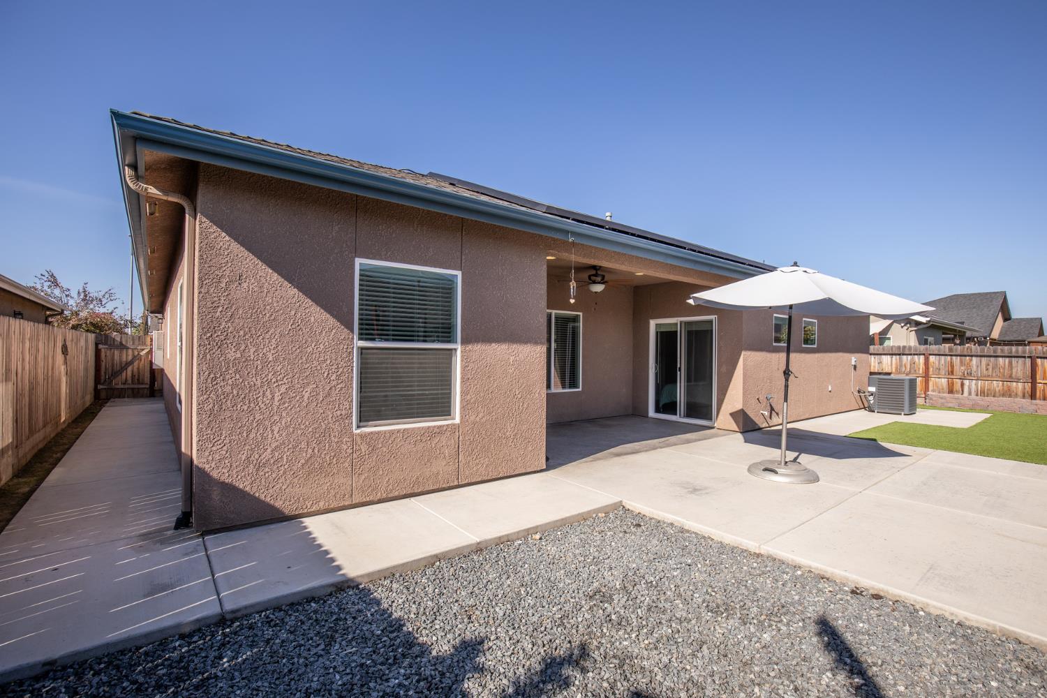 1374 Enns, Reedley, CA 93654