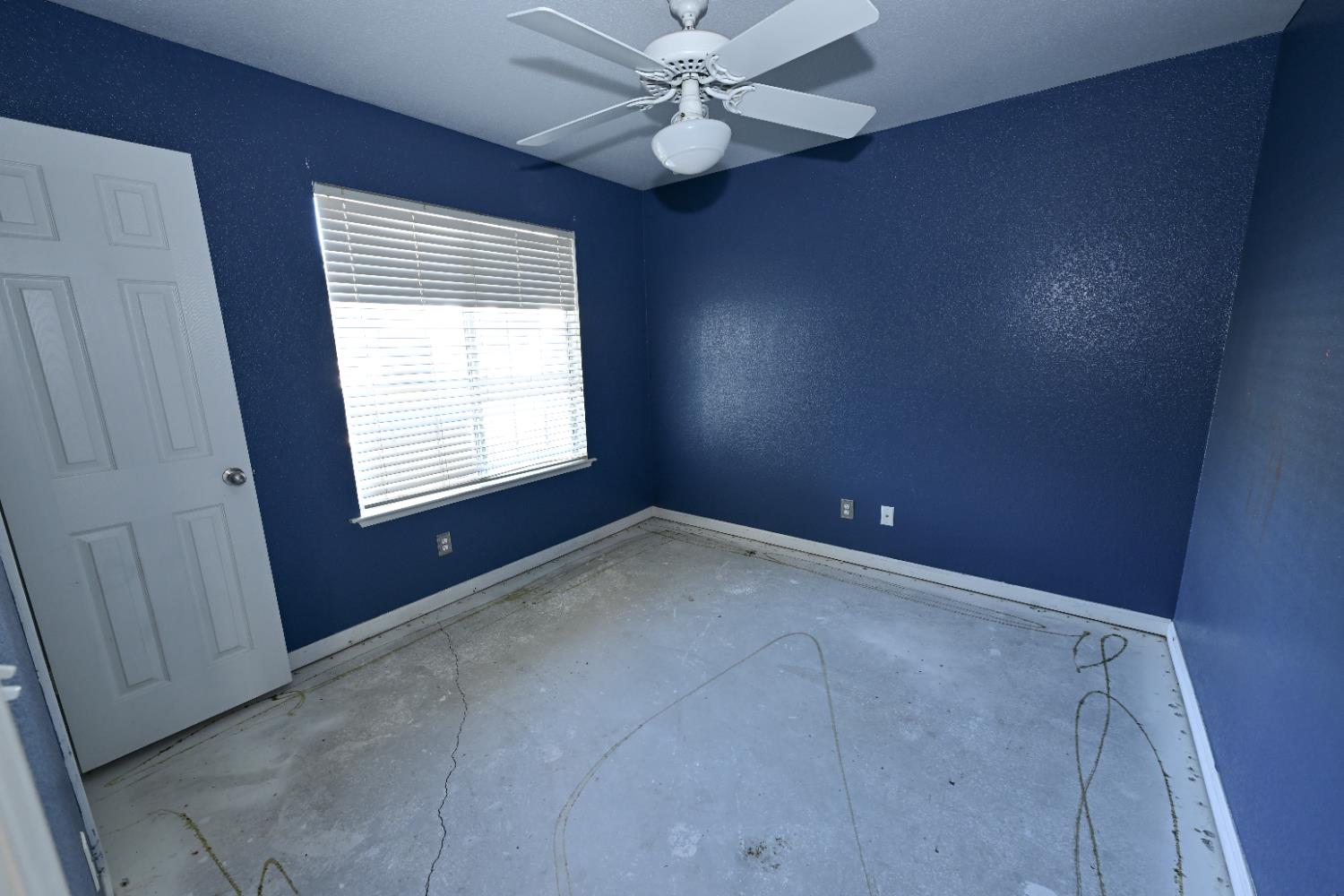 5047 W Morris Ave, Fresno, CA 93722