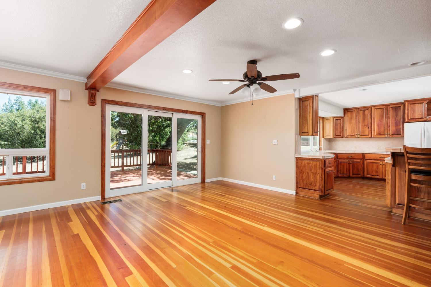 42361 Bald Mountain Rd, Auberry, CA 93602