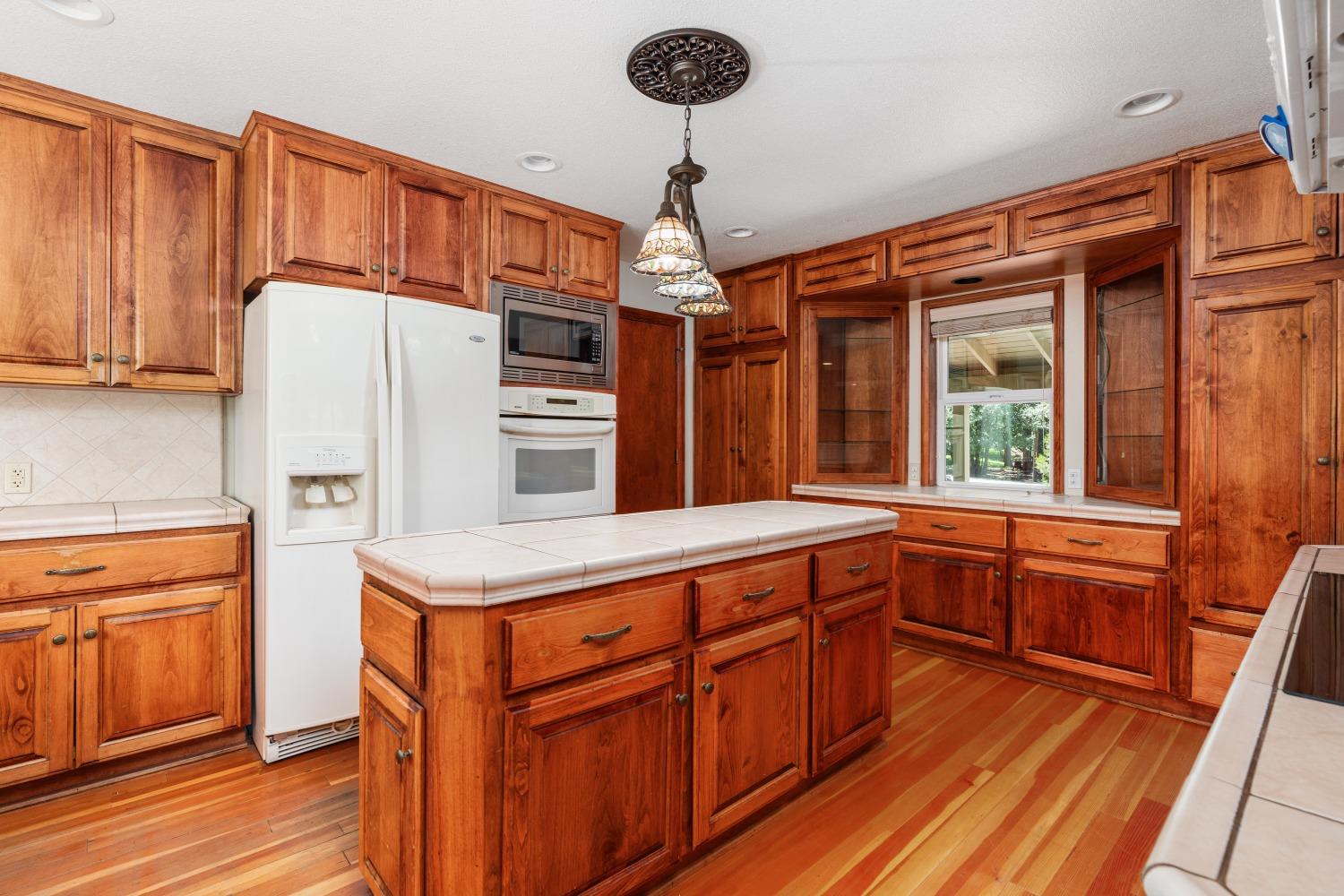 42361 Bald Mountain Rd, Auberry, CA 93602