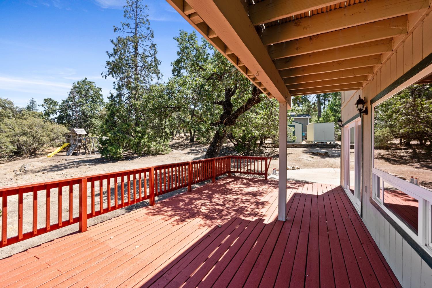 42361 Bald Mountain Rd, Auberry, CA 93602